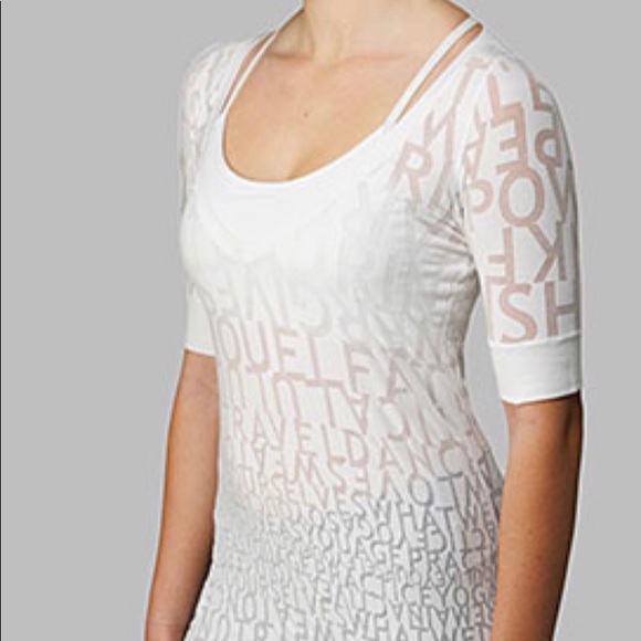 lululemon athletica Tops - 🍋 Lululemon manifesto T-shirt